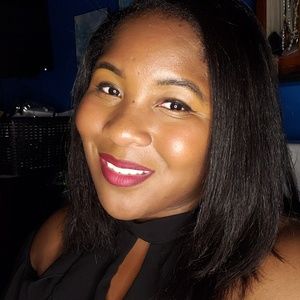 Meet your Posher, Krystal